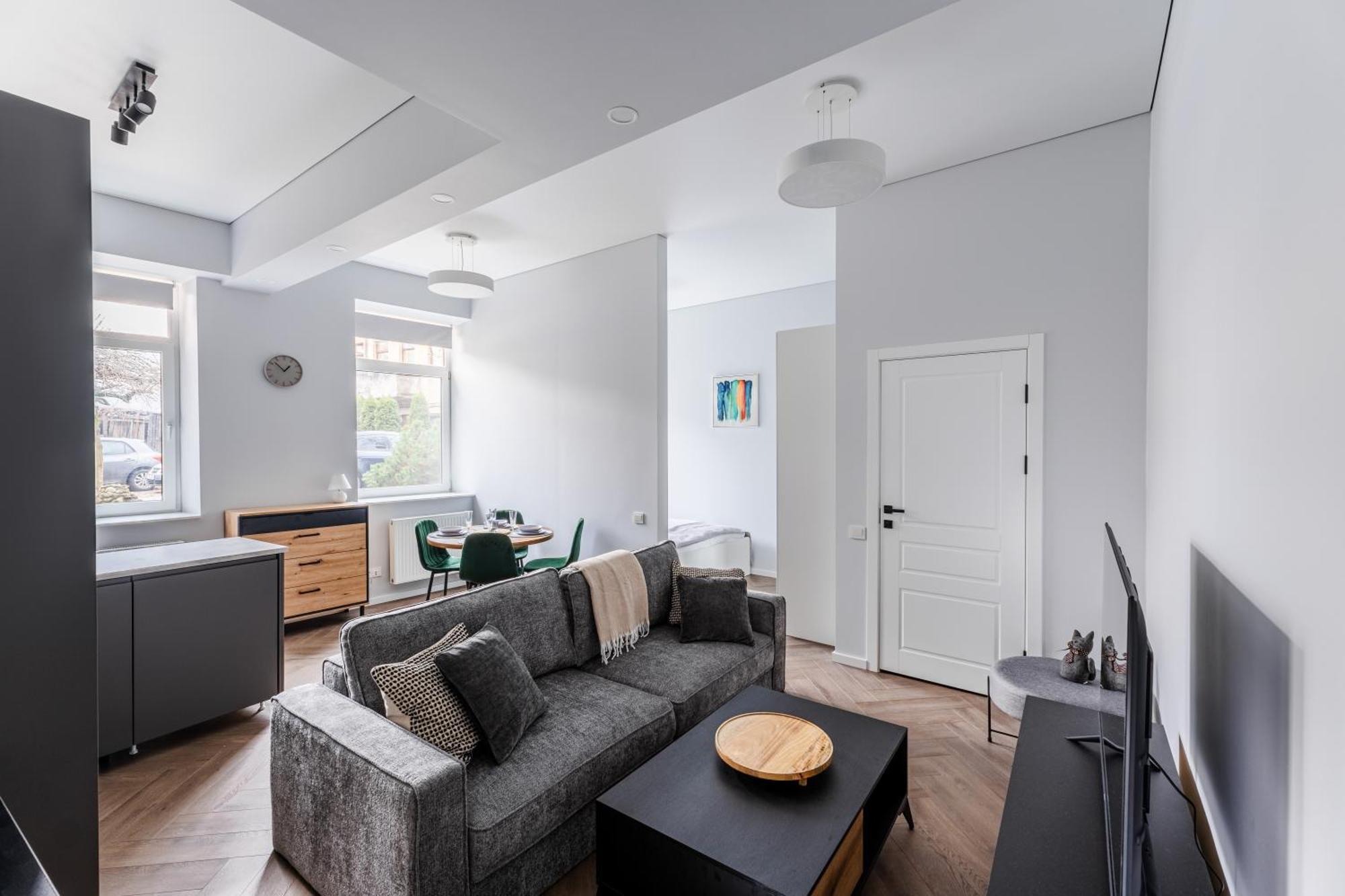 Modern Flat In Old Town Kaunas - Free Parking & Self Check-In 外观 照片