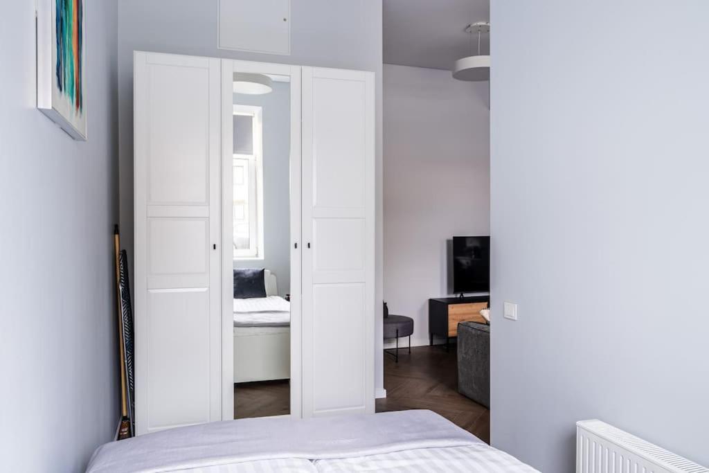 Modern Flat In Old Town Kaunas - Free Parking & Self Check-In 外观 照片